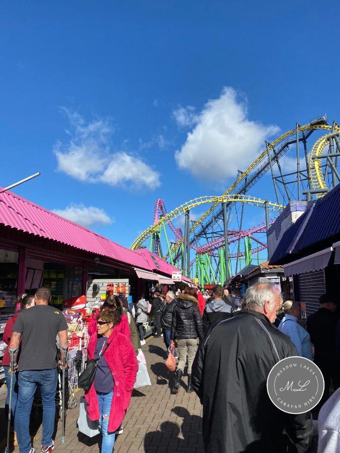 Promenade 566, Direct Beach Access, Close To Fantasy Island, Wifi, Pet Friendly - Meadow Lakes Caravan & Lodge Hire Skegness Dış mekan fotoğraf